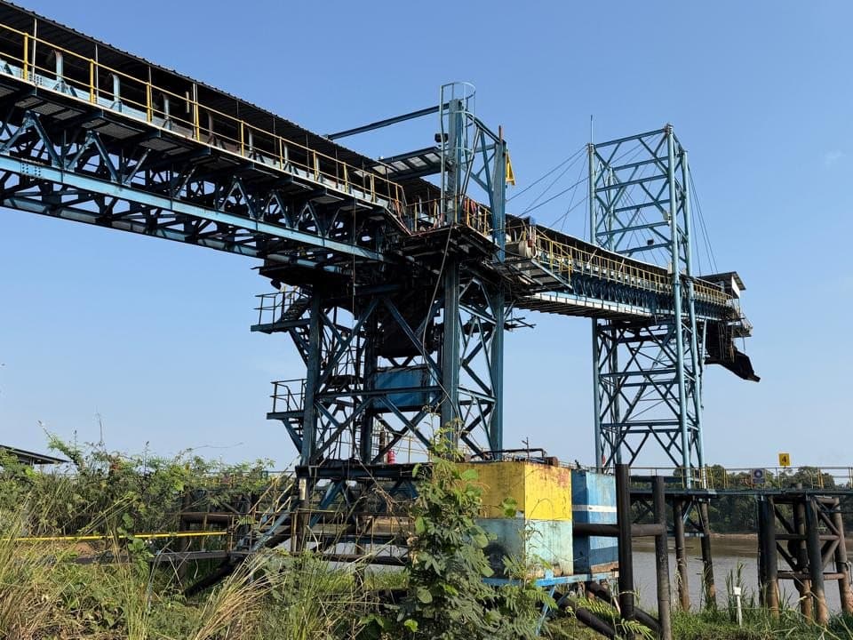 Barge loading conveyor at Kota Bangun Coal Terminal