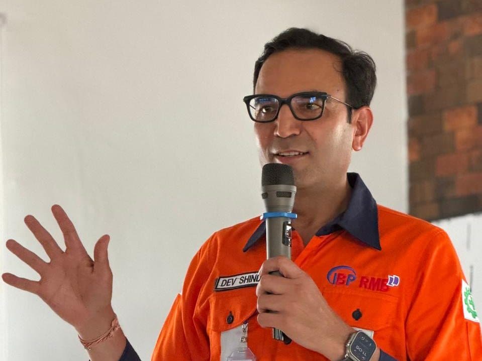 Leader addressing colleagues